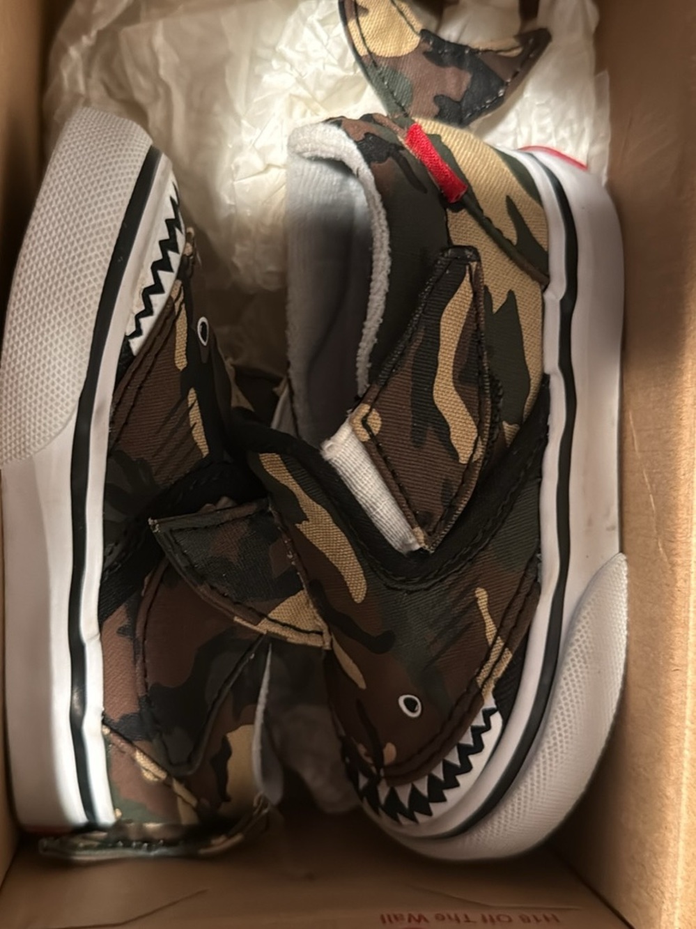 Vans Kids Camo Shark Slip-On Sneakers - Green, Brown, Black